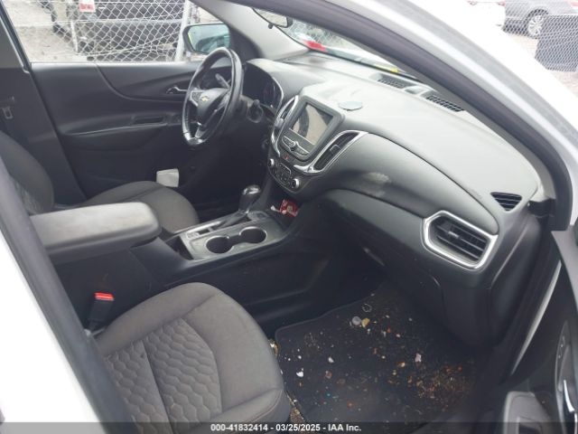 2GNAXUEV0K6202284 Chevrolet EQUINOX LT