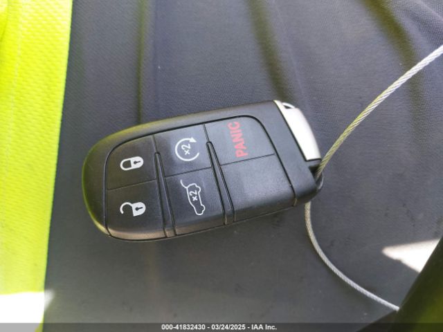1C4RJEBG3LC392194 Jeep Grand Cherokee Limited 4x2