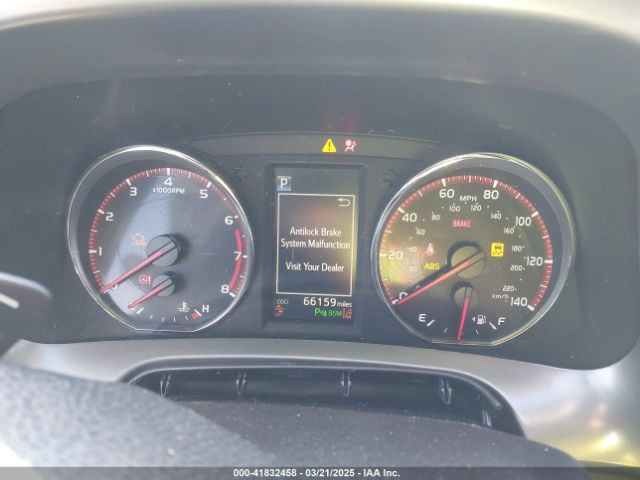 2T3JFREV7HW668686 Toyota RAV4 SE