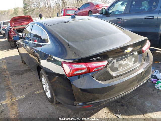 1G1ZD5ST6NF151647 Chevrolet Malibu Fwd Lt