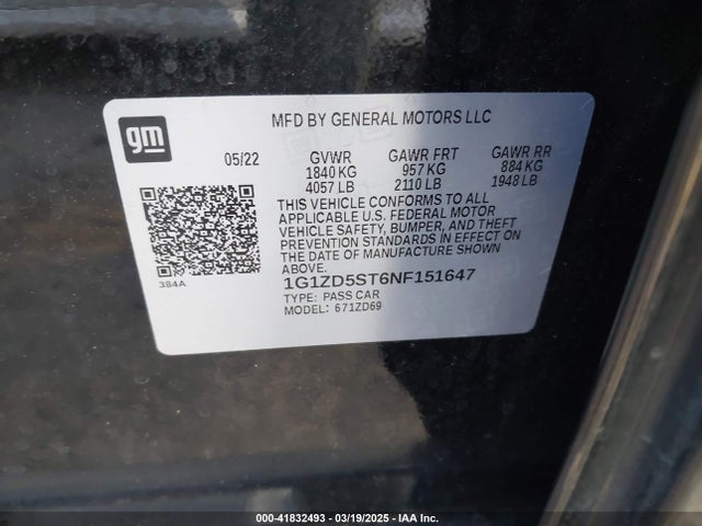 1G1ZD5ST6NF151647 Chevrolet Malibu Fwd Lt