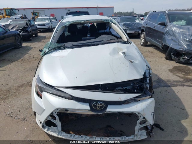 JTDVPMAE9N3015203 Toyota COROLLA LE