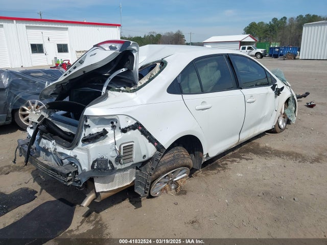 JTDVPMAE9N3015203 Toyota COROLLA LE