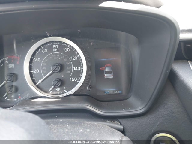 JTDVPMAE9N3015203 Toyota COROLLA LE