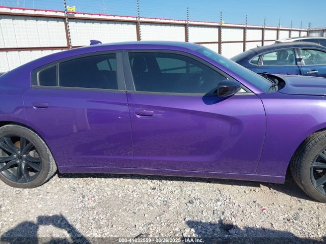 2C3CDXHG2GH147085 Dodge Charger Sxt