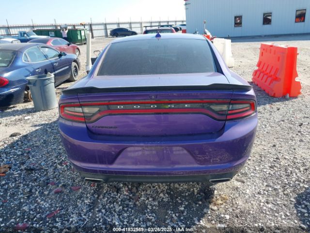 2C3CDXHG2GH147085 Dodge Charger Sxt
