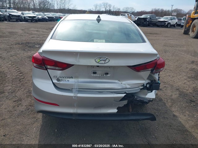 5NPD84LF1JH255925 Hyundai ELANTRA SEL