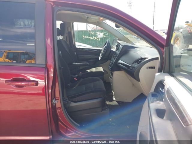 2C4RDGBG2JR188185 Dodge Grand Caravan Se