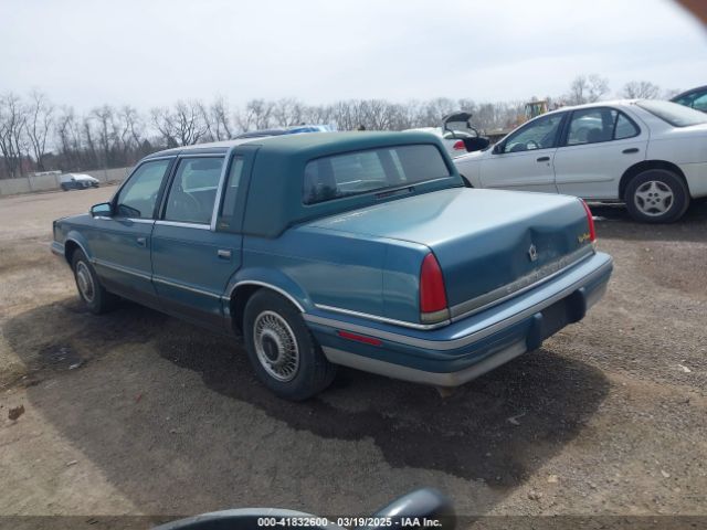 1993 CHRYSLER NEW YORKER 1C3XV66R5PD188692 Photo 2