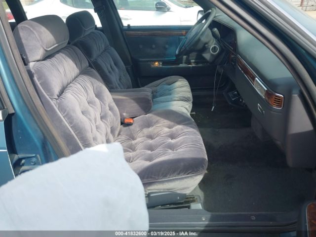 1993 CHRYSLER NEW YORKER 1C3XV66R5PD188692 Photo 4