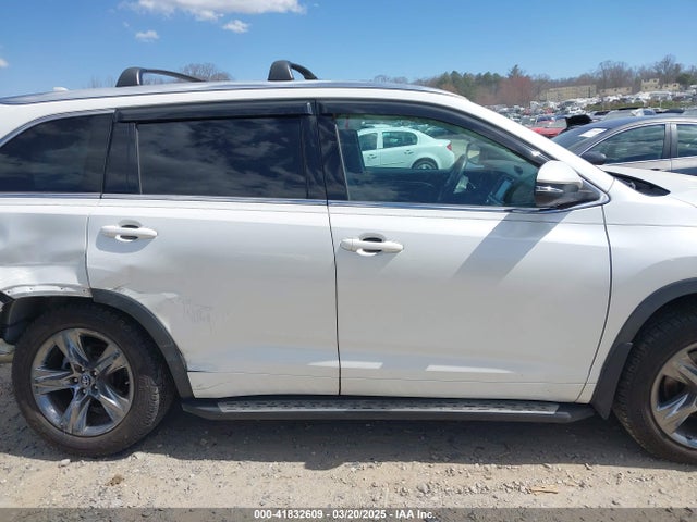 5TDDZRFH3JS901578 Toyota Highlander Limited Platinum