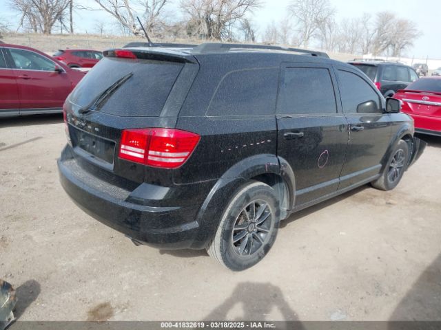 3C4PDCAB4JT237065 Dodge JOURNEY SE