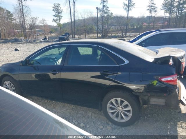 4T4BF1FK1GR536675 Toyota CAMRY LE