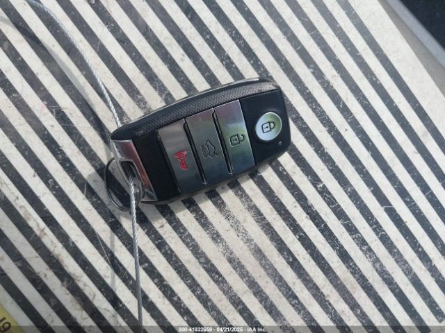 5XXGU4L35HG166458 KIA OPTIMA EX