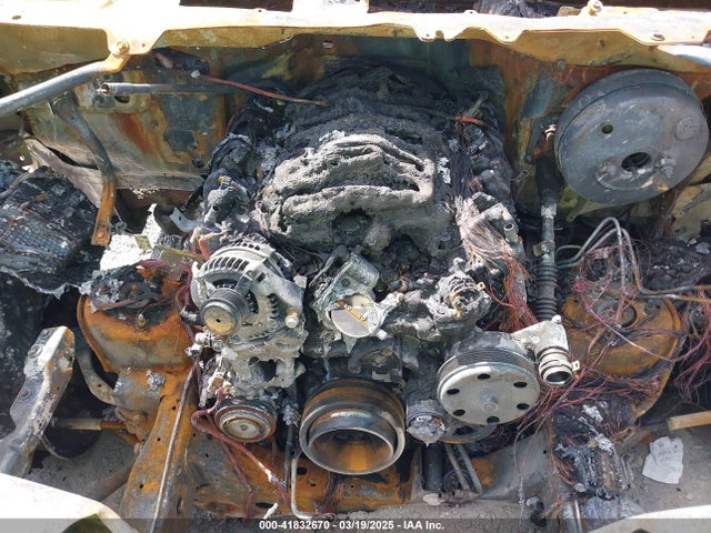 1GCVKRECXJZ361563 Chevrolet Silverado 1500 1lt