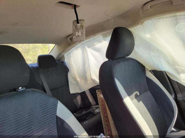 3N1CN8EV2ML824353 Nissan Versa