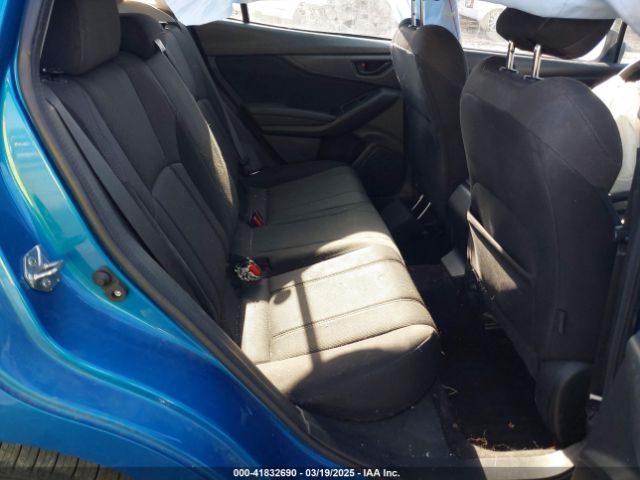 4S3GTAV61L3712495 Subaru Impreza Premium 5-door