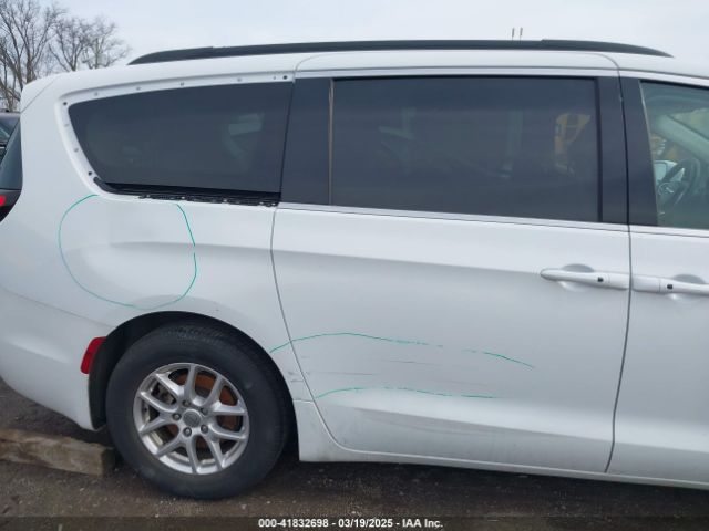 2022 CHRYSLER PACIFICA 2C4RC1BG4NR188100 Photo 5
