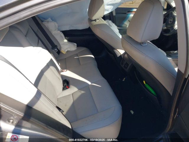 58ABK1GGXJU100925 Lexus ES 350