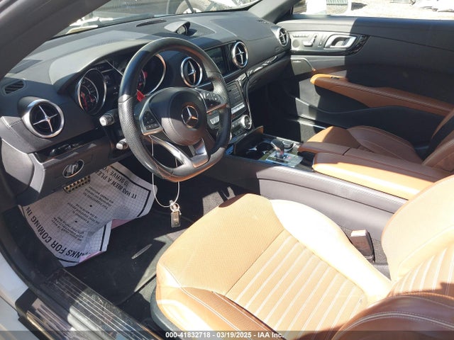 WDDJK6GA8KF056192 Mercedes-Benz m276