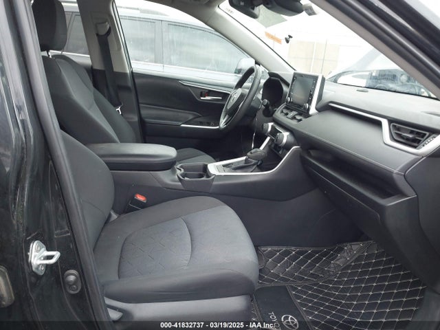 2T3P1RFV5KW043623 Toyota Rav4 Xle