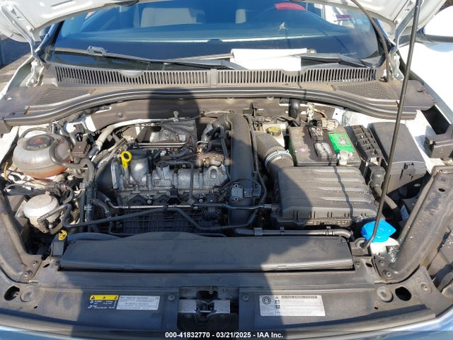 3VWC57BU4KM130979 Volkswagen Jetta 1.4t R-line/1.4t S/1.4t Se