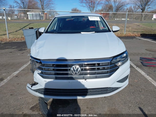 3VWC57BU4KM130979 Volkswagen Jetta 1.4t R-line/1.4t S/1.4t Se