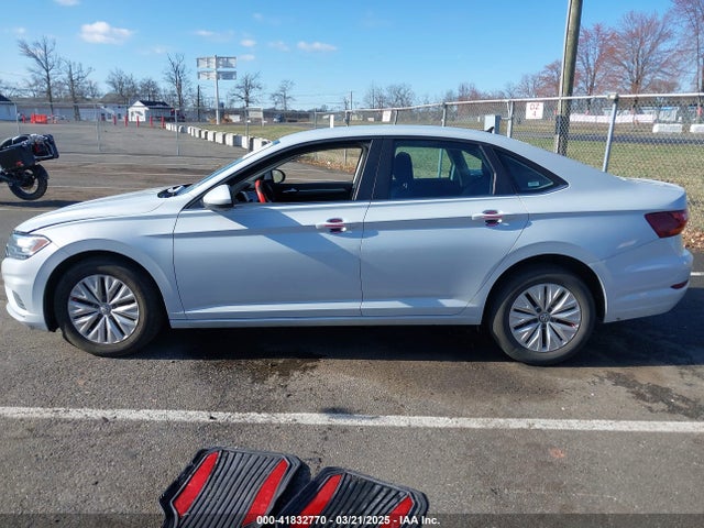 3VWC57BU4KM130979 Volkswagen Jetta 1.4t R-line/1.4t S/1.4t Se