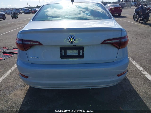 3VWC57BU4KM130979 Volkswagen Jetta 1.4t R-line/1.4t S/1.4t Se