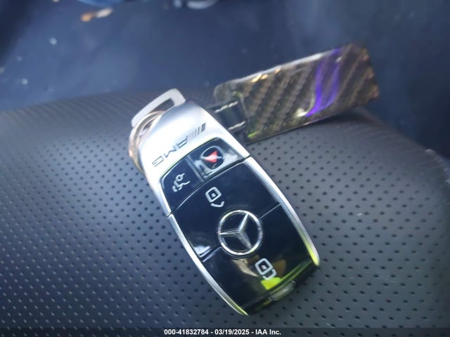 W1K7X5KB1PA058392 Mercedes-Benz m256