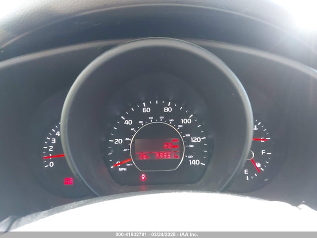 KNDJN2A27F7193619 KIA Soul