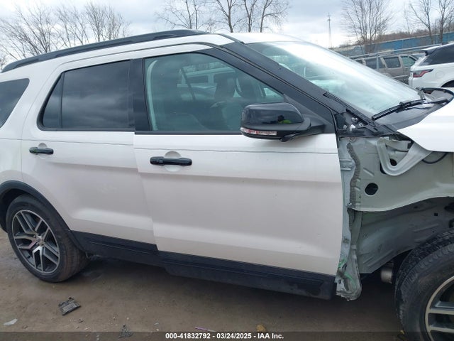1FM5K8GT3JGC21305 Ford EXPLORER SPORT