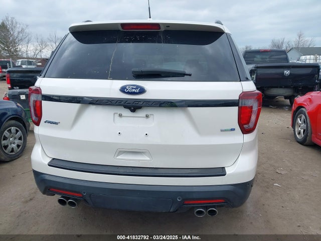1FM5K8GT3JGC21305 Ford EXPLORER SPORT
