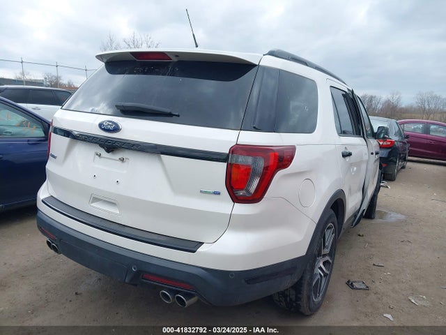 1FM5K8GT3JGC21305 Ford EXPLORER SPORT