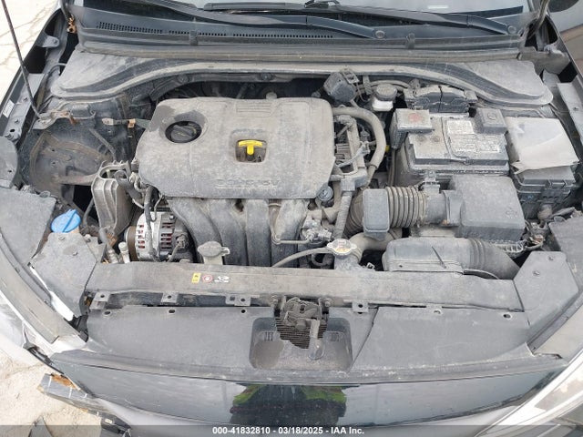 KMHD74LF9LU081030 Hyundai ELANTRA SE