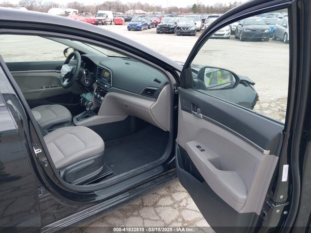 KMHD74LF9LU081030 Hyundai ELANTRA SE