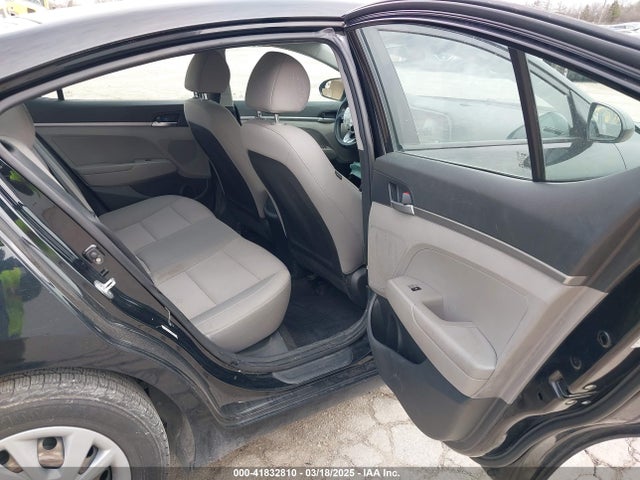 KMHD74LF9LU081030 Hyundai ELANTRA SE