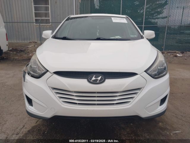 KM8JTCAF9FU032524 Hyundai TUCSON GLS