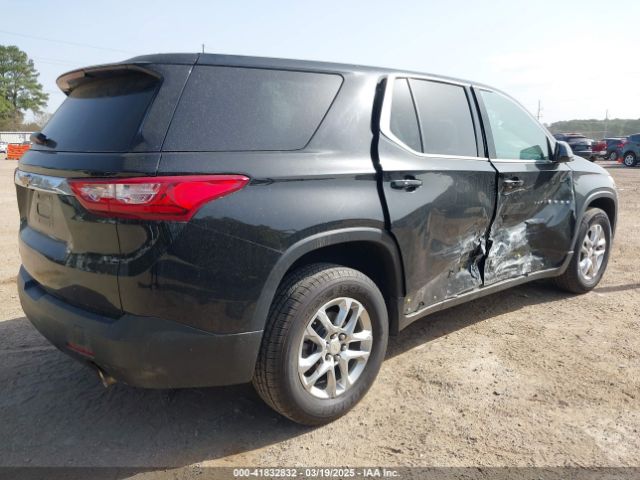 1GNERFKW0KJ165566 Chevrolet Traverse Ls