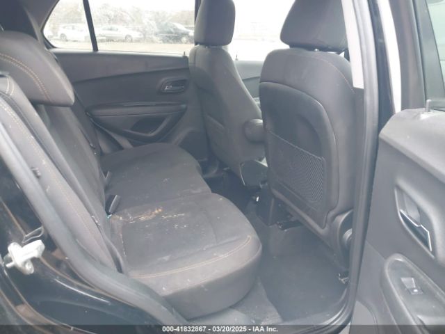 3GNCJKSB1KL386803 Chevrolet TRAX LS