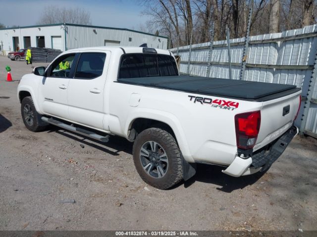 5TFDZ5BN7JX035706 Toyota Tacoma Sr5