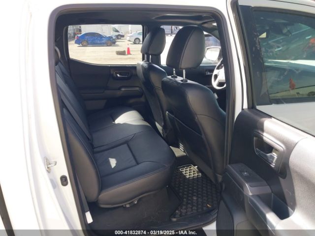 5TFDZ5BN7JX035706 Toyota Tacoma Sr5