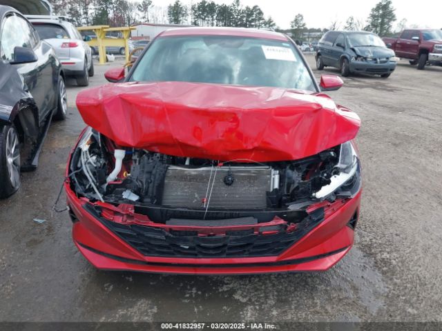 5NPLM4AG9PH118971 Hyundai ELANTRA SEL
