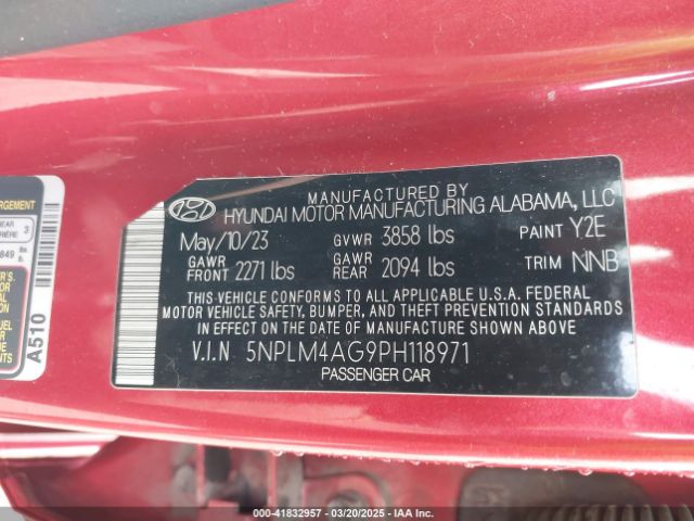 5NPLM4AG9PH118971 Hyundai ELANTRA SEL
