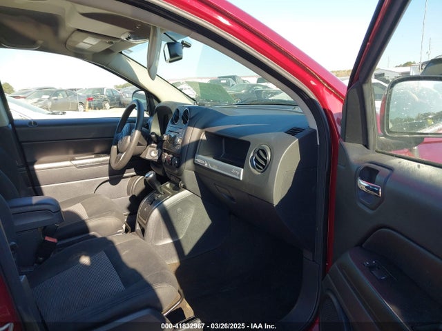 1C4NJCBBXGD732464 Jeep Compass Sport