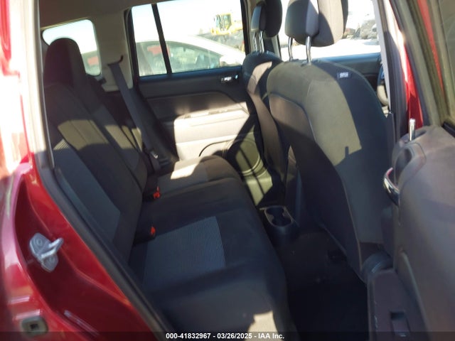 1C4NJCBBXGD732464 Jeep Compass Sport