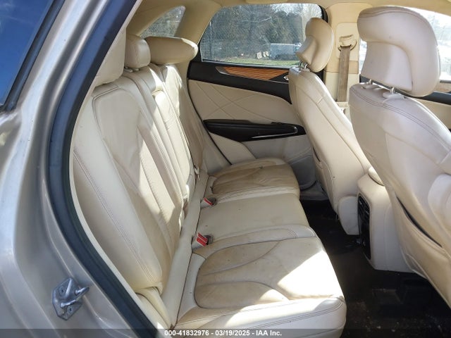 5LMCJ1A93FUJ26649 Lincoln MKC