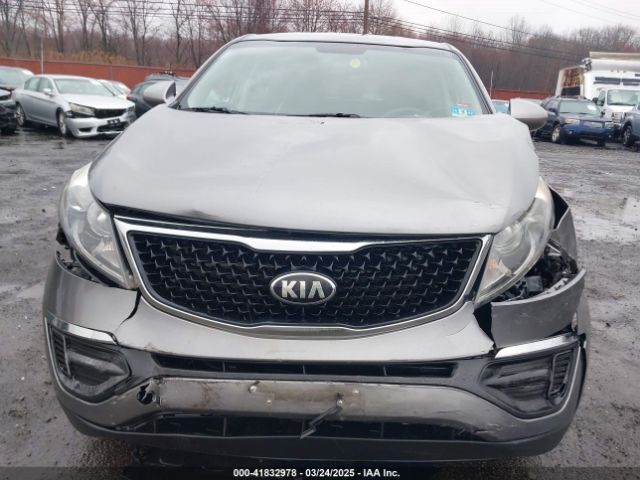 KNDPBCAC0E7601636 KIA Sportage Lx