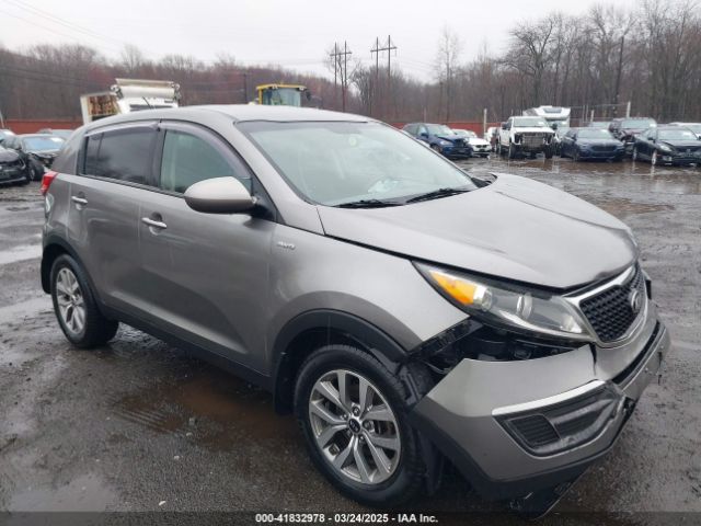 KNDPBCAC0E7601636 KIA Sportage Lx