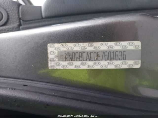 KNDPBCAC0E7601636 KIA Sportage Lx
